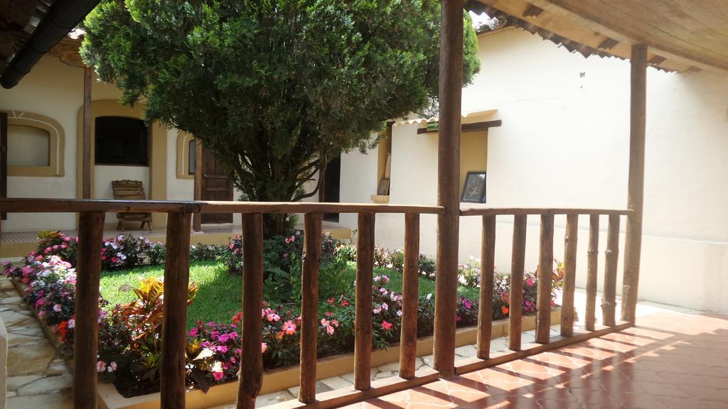 Hotel La Capilla San Cristobal de las Casas Exterior photo